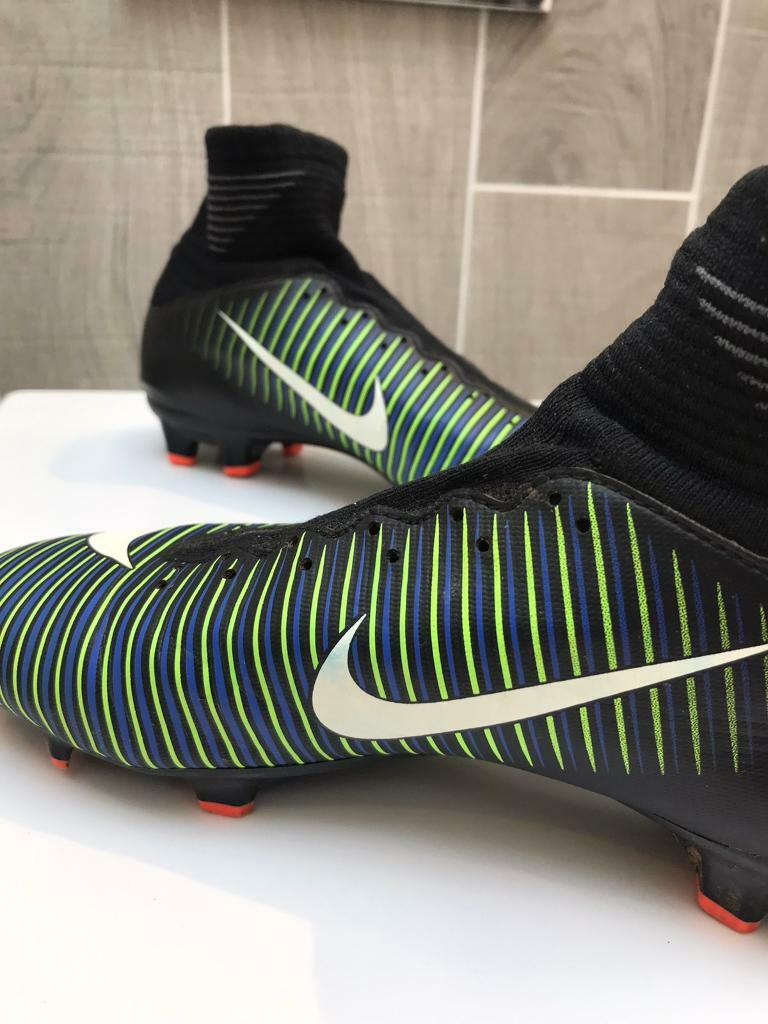 size 3.5 football boots